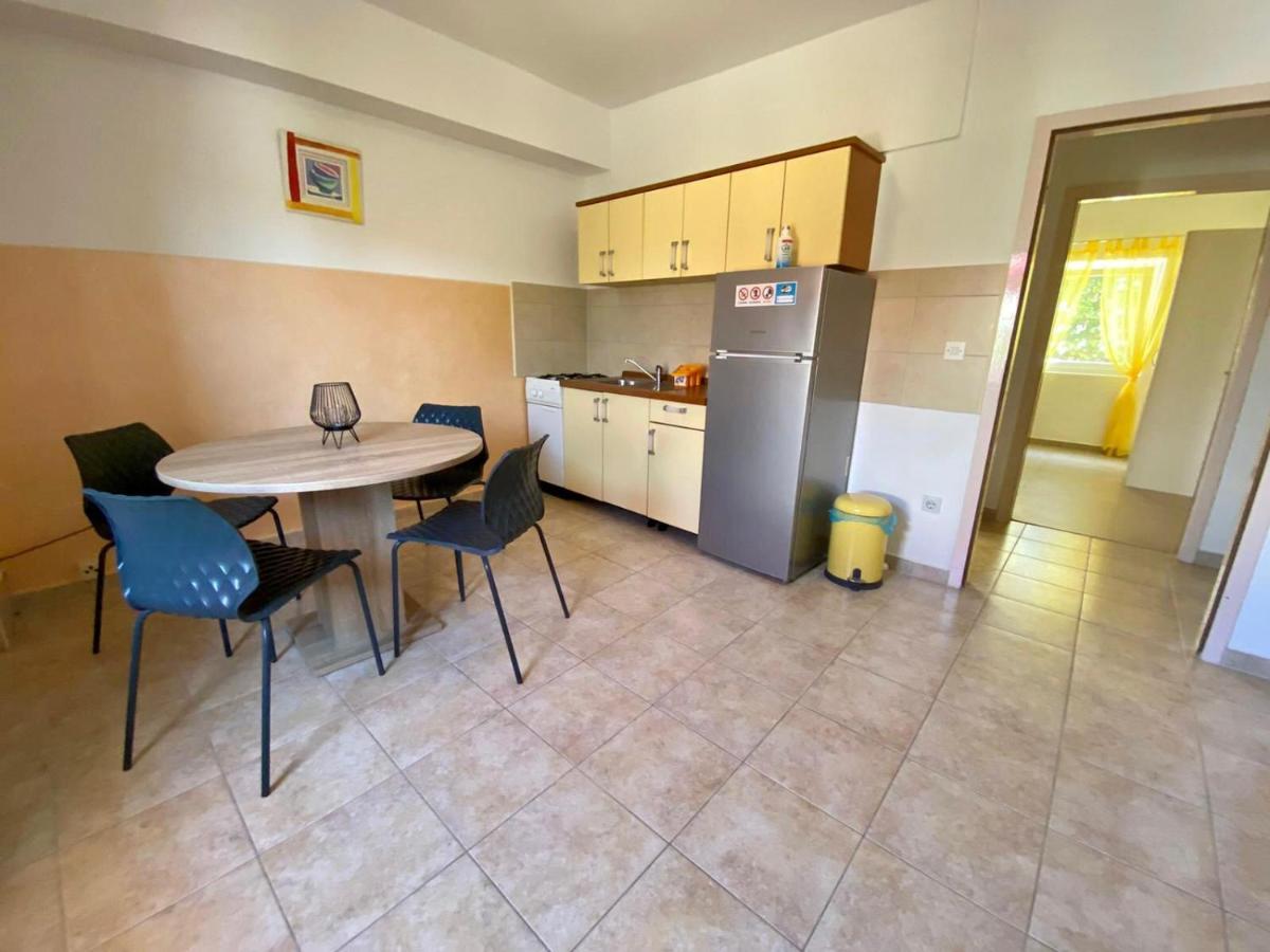 Apartments King - City Center Novalja Extérieur photo