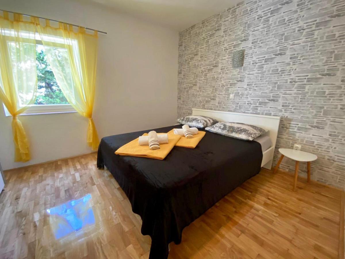 Apartments King - City Center Novalja Extérieur photo