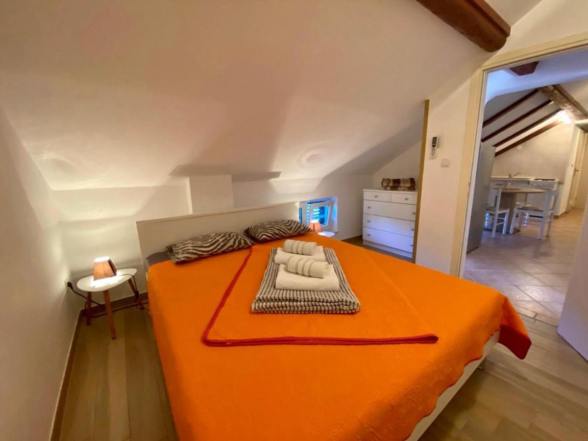 Apartments King - City Center Novalja Extérieur photo