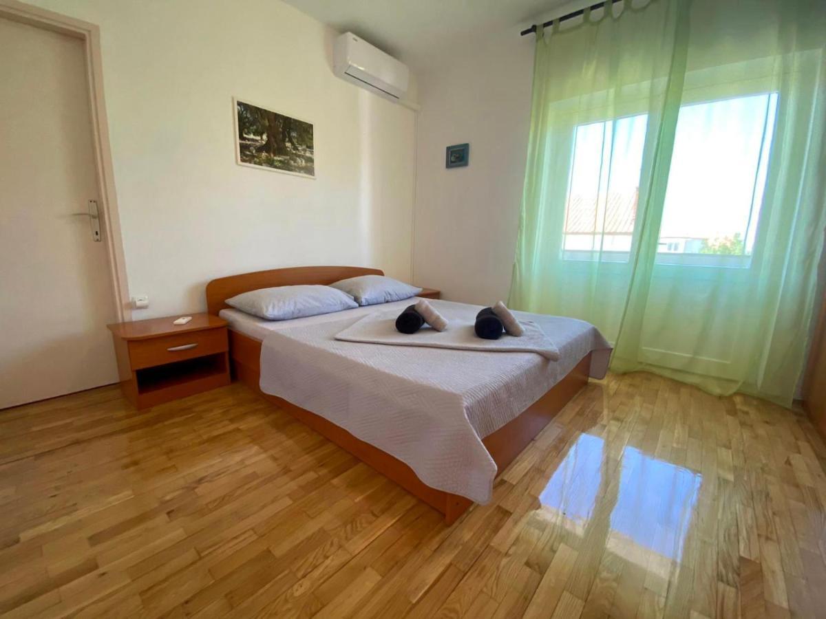 Apartments King - City Center Novalja Extérieur photo