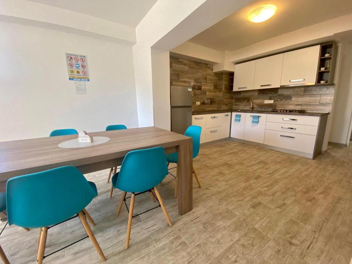 Apartments King - City Center Novalja Extérieur photo