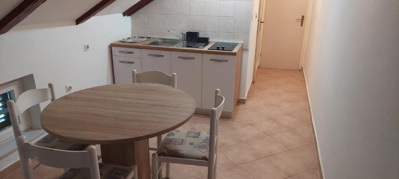 Apartments King - City Center Novalja Extérieur photo